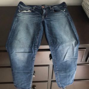 American Eagle skinny jeans